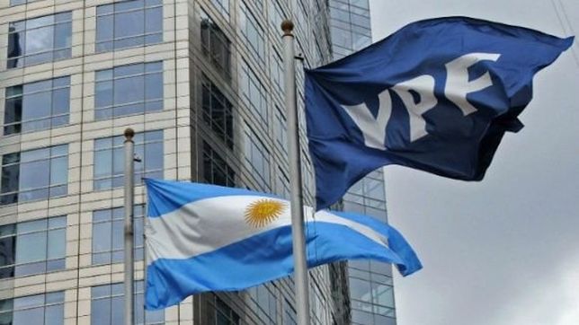 estatizacion de ypf: una jueza de eeuu fallo a favor de fondos buitres contra argentina