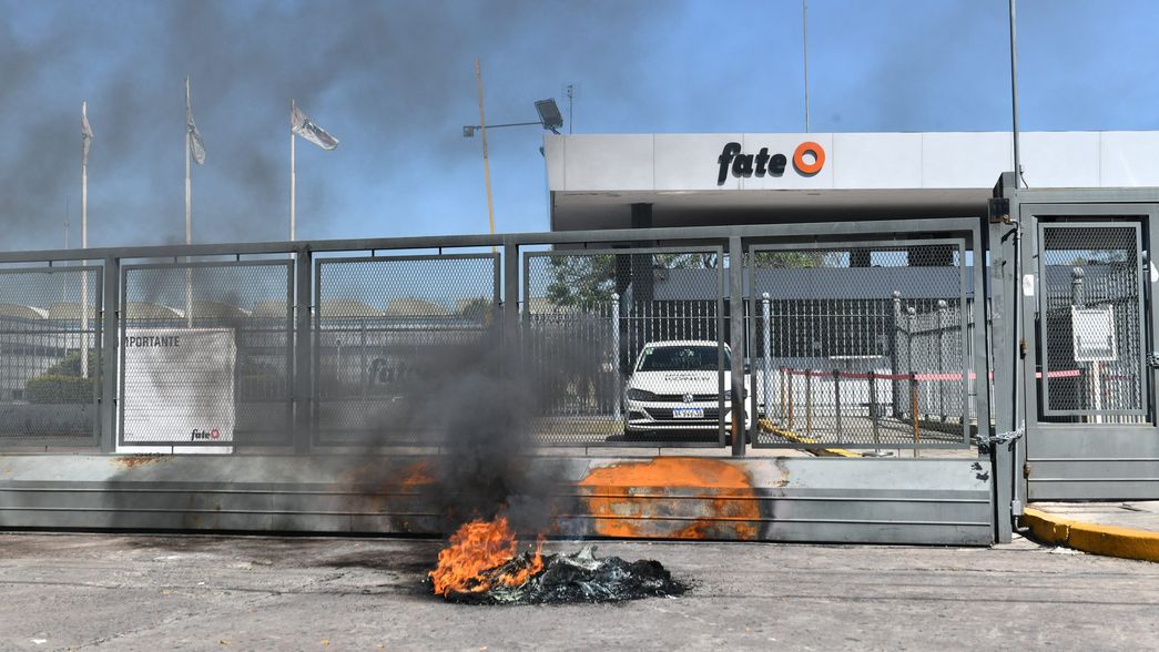 Cierre de FATE: el Gobierno dictó la conciliación obligatoria y ordenó dejar sin efecto los despidos
