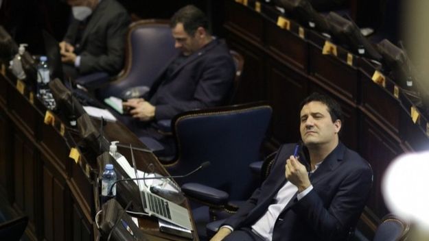La UCR promueve una mesa legislativa antigrieta en Juntos