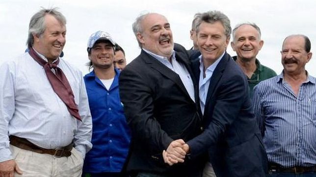 gobernador avala tarifazo: ?en corrientes pagamos de luz $2500 y la gente no se queja?