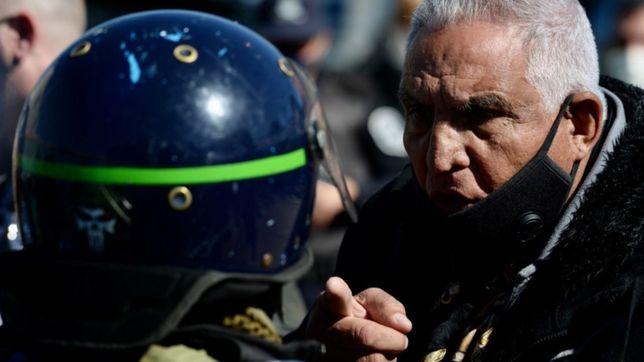 interna feroz y denuncias detras de los huevazos al pata medina