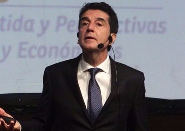 Melconian: Pelearse con el FMI es equivalente al suicidio financiero