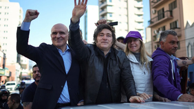 Encuesta: La Libertad Avanza lidera la intención de voto nacional, pero pierde en Buenos Aires