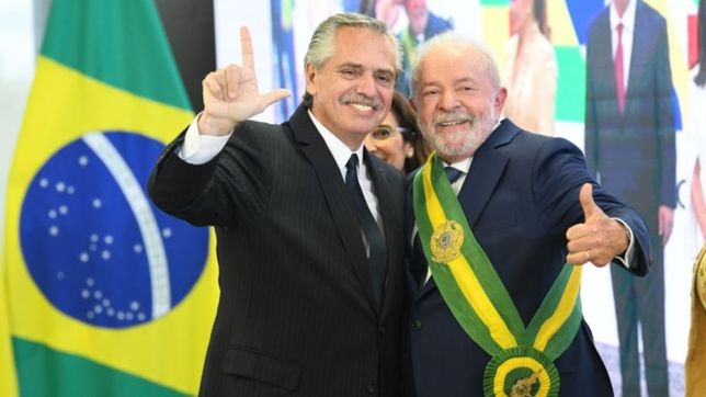 fernandez mira el futuro en el espejo de lula