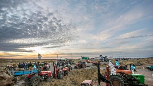 un sector de la ucr se pega al reclamo fruticola para resurgir