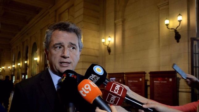 euforia masiva en el circulo rojo