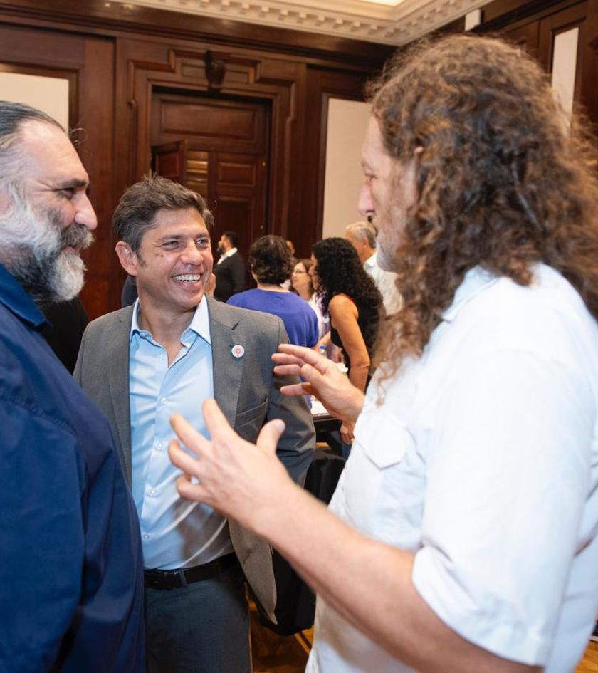 Axel Kicillof junto a Roberto Baradel, de Suteba, uno de los aliados sindicales con quien ahora pulsea por salarios&nbsp;