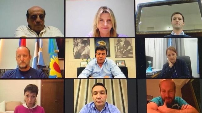 intendentes peronistas impulsan la presencialidad optativa en escuelas