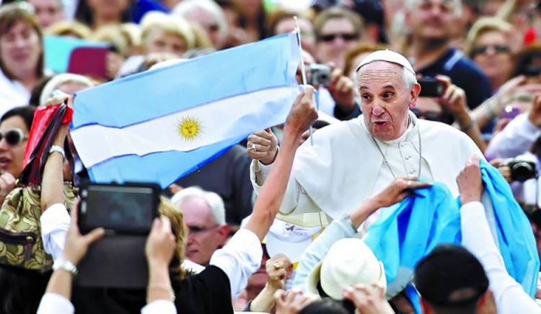 El papa Francisco podría llegar a la Argentina en el 2024. 