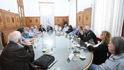 La CGT con Guillermo Francos y Santiago Caputo. El bloque de La Libertad Avanza de Diputados los protege de una reforma sindical.&nbsp;