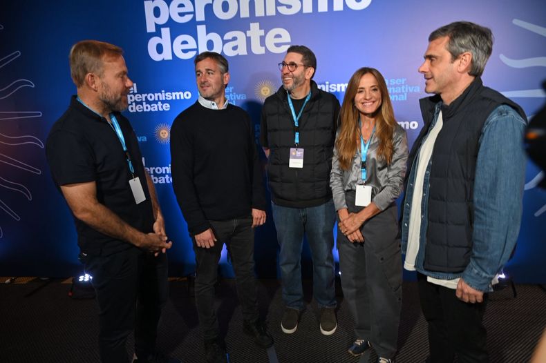 El peronismo federal traza su rumbo en Parque Norte: la macro no se toca, horizontalidad y deskirchnerización.