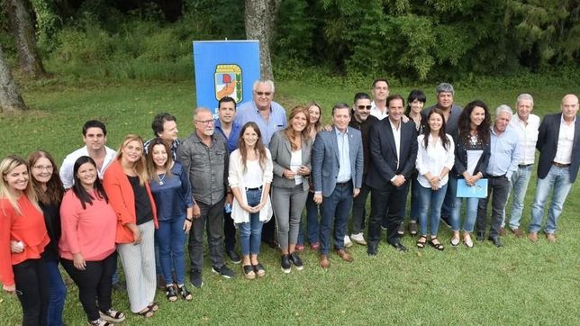el pj y el ajedrez territorial tras la foto de unidad en la matanza