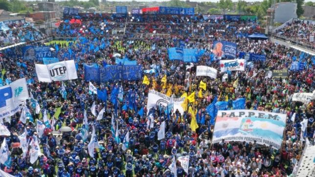 el evita revienta el estadio de laferrere: bandera, chori y 100 mil asistentes