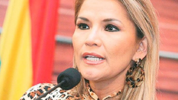 Tras el golpe y sin línea sucesoria, buscan formar gobierno y prometen comicios