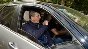 Sergio Massa llega a una cumbre del PJ bonaerense.