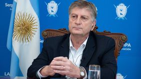 Ziliotto deshoja la margarita para buscar su reelección en La Pampa