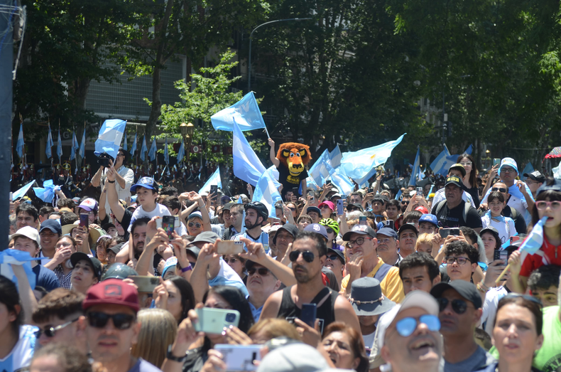 Las fuerzas del cielo en la asunción de Javier Milei (Foto: NA)
