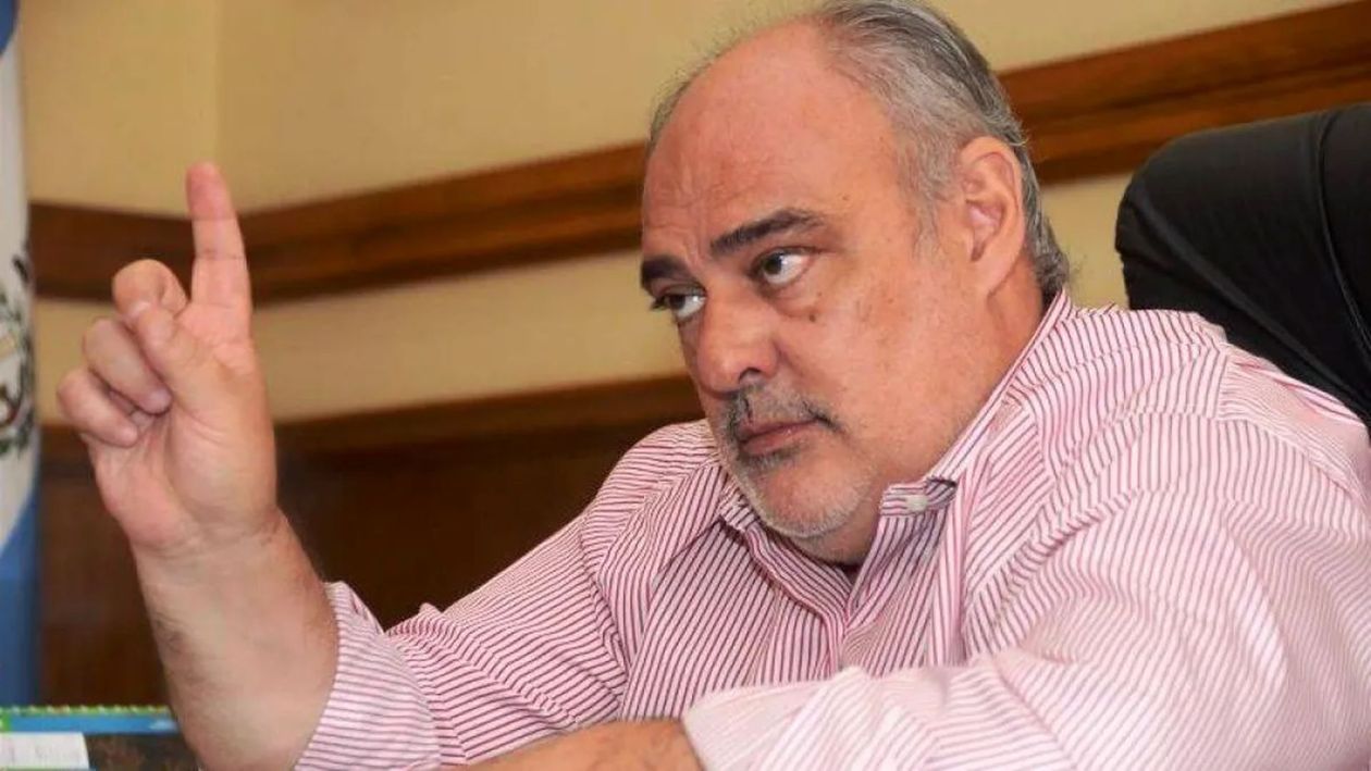 Ricardo Colombi postergó las elecciones en la UCR de Corrientes.&nbsp;