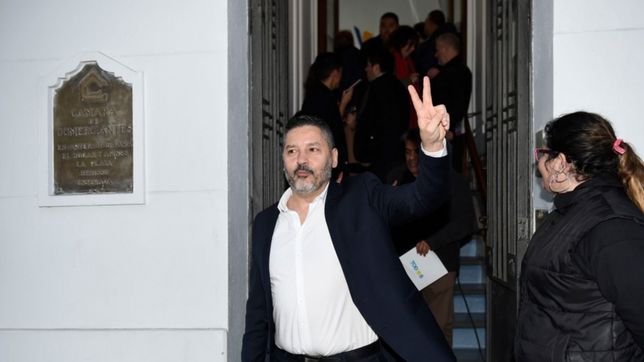 menendez desembarca en el grupo bapro