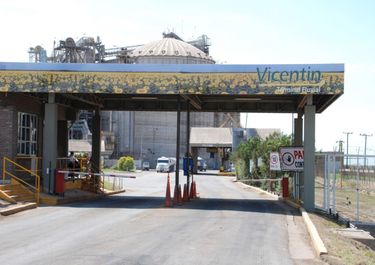 Una de cal y una de arena para Vicentin: perdió un socio, ganó tiempo clave