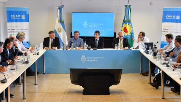 Massa le prometió a la Mesa de Enlace medidas contra la sequía para el 1F