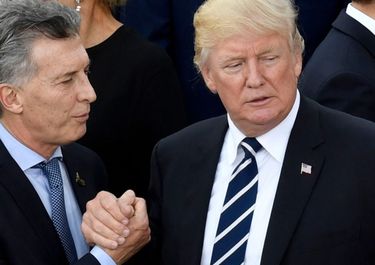 En el súper martes electoral, Macri hincha por Trump, el garante de su gobierno