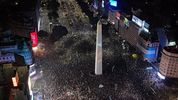 la politica ocupa el lugar de la fiesta mundial