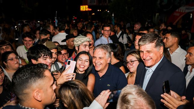 Martín Llaryora, gobernador de Córdoba, en la apertura del Festival de Cosquín