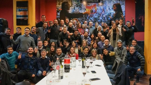 albertismo explicito en rosario: un encuentro para fortalecer al presidente