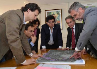 La Provincia acordó con Bruera que el primer tramo de la autovía 6 irá por la 90