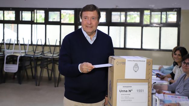 El gobierno de Alberto Weretilneck observa la reforma con cautela.