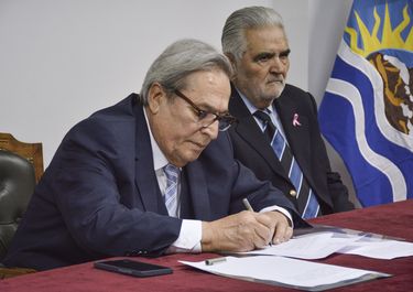 Daniel Mariani, reicorporado como presidente del Tribunal Superior de Justicia de Santa Cruz.