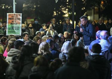 Manes contra Carrió: criticó los proyectos personalistas y narcisistas