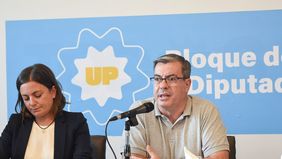 Germán Martínez y Vanesa Siley de Unión por la Patria, el bloque que quiere juicio político a Javier Milei.&nbsp;