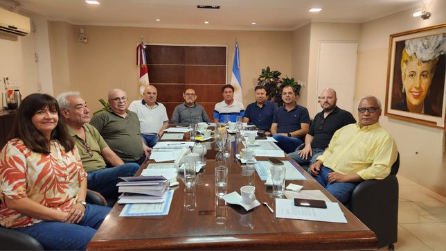 Gremios de Córdoba, en alerta por las paritarias 2026