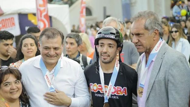 Darío Capitani, el Maligno Torres y Daniel Scioli Darío Capitani, el Maligno Torres y Daniel Scioli