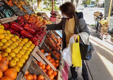 La inflación cede algo, pero seguirá siendo el gran problema en 2022