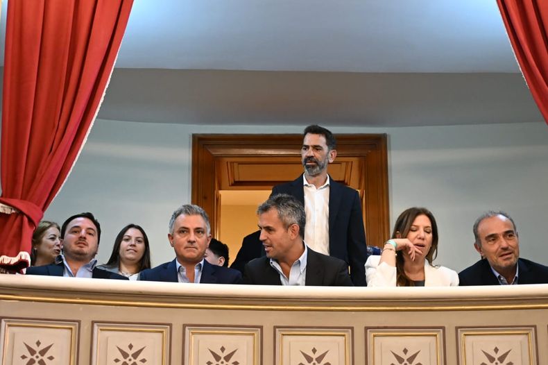 Los Menem, Pareja y Romo. 