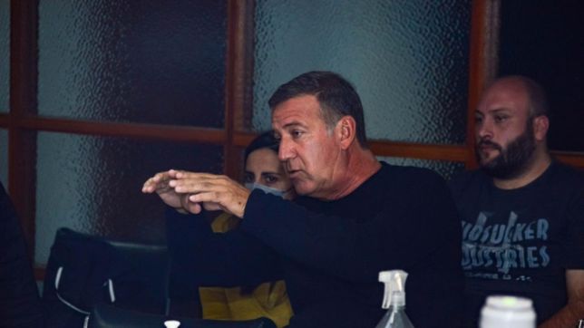 arduh ataca de nuevo: ?hay radicales mas juecistas que juez?