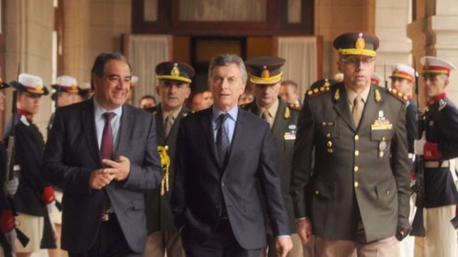 macri suma otro escandalo por la abultada compra de armamento a eeuu