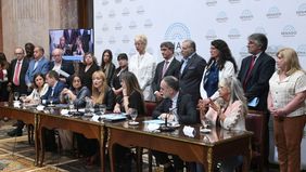 Para el FdT, el fallo político de la Corte pone en riesgo la democracia