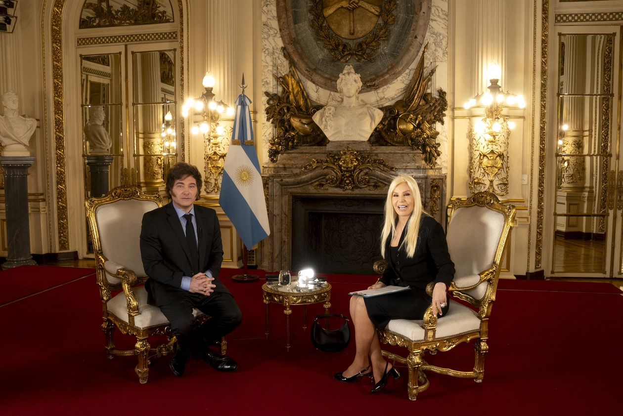 Javier Milei con Susana Gimenez en la Casa Rosada.