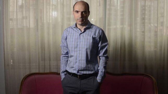 dujovne mete a gadano como gerente y sigue copando el central