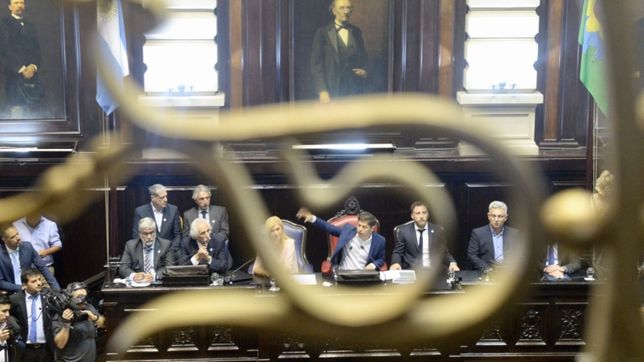 kicillof y la deuda: estrategia atada a la nacion y vaticinios de fondos boicot