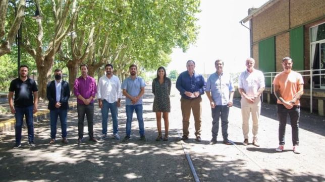 vilar reunio a intendentes en mercedes por la problematica del medioambiente