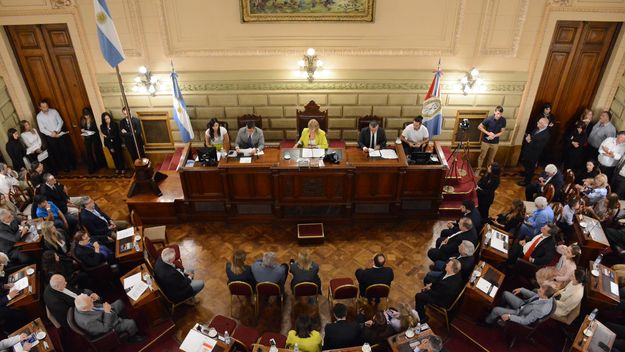 Juraron los nuevos senadores en Santa Fe.