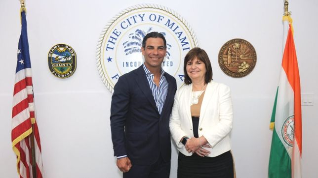 bullrich, de campana en miami por el voto trumpista