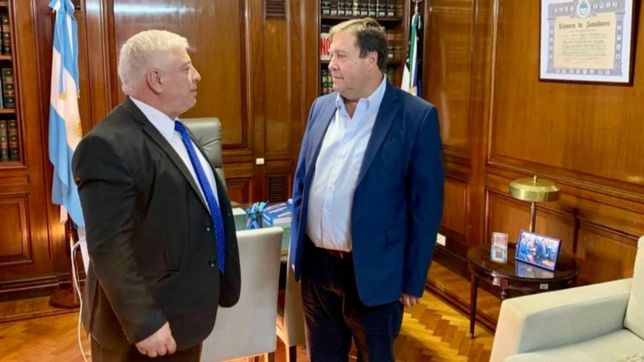 intendencias, la llave de weretilneck para el gabinete y la lista en rio negro