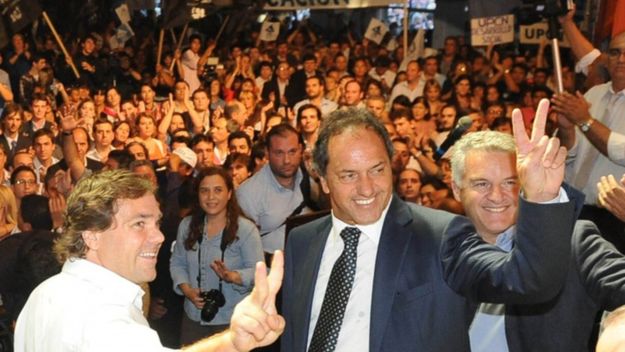 Sin Bruera, el peronismo de la Región Capital se reunió y apoyó a Scioli 2015