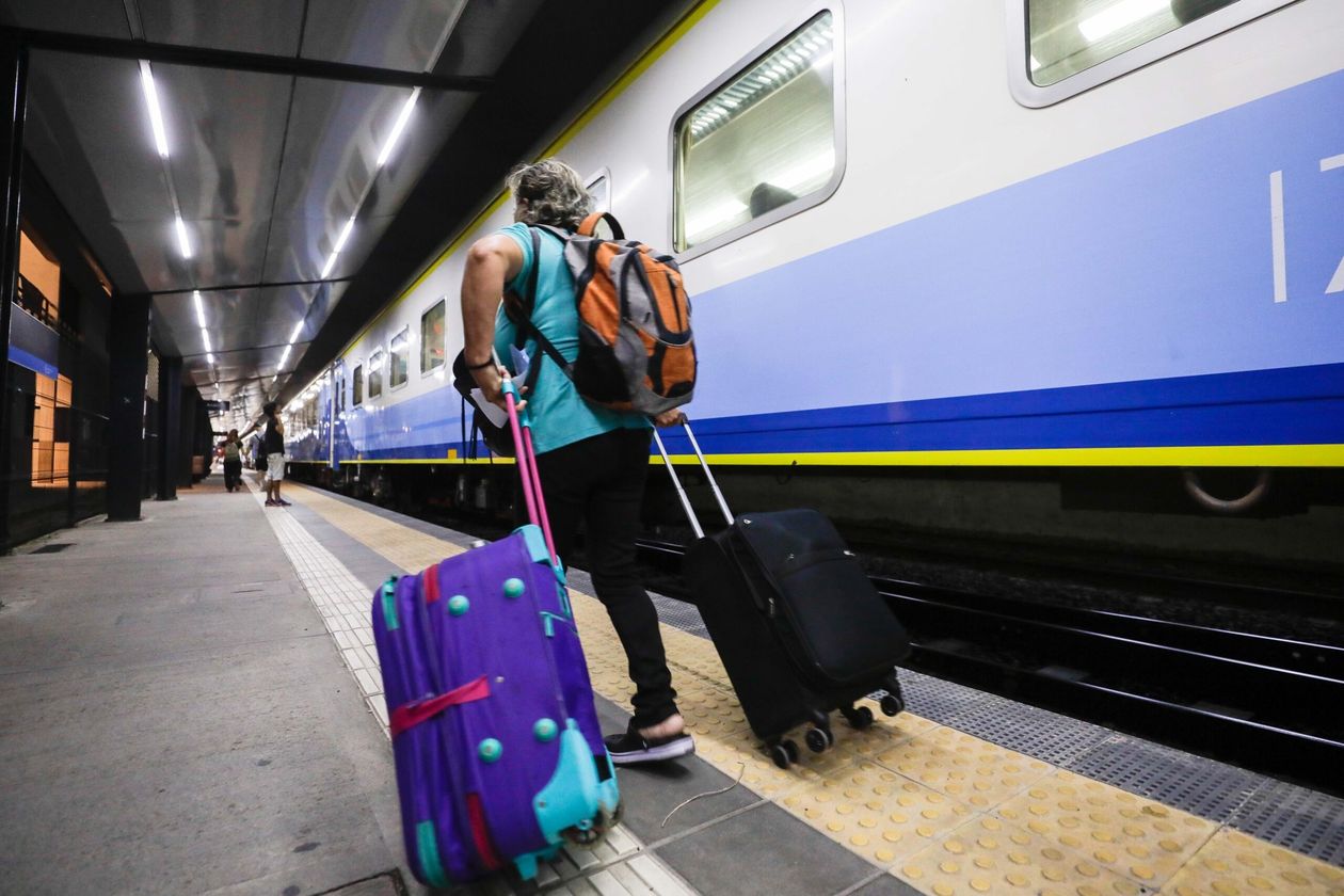 Javier Milei puso en vías de extinción a los trenes de larga distancia